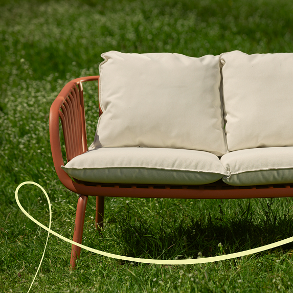 Диваны и кресла